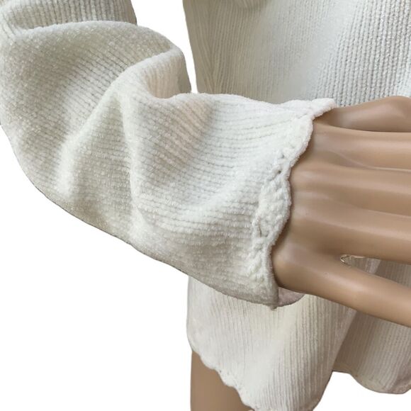 Carolyn Taylor White Long Sleeve V Neck Crochet Neckline Soft Girl Sweater Large - Picture 5 of 12